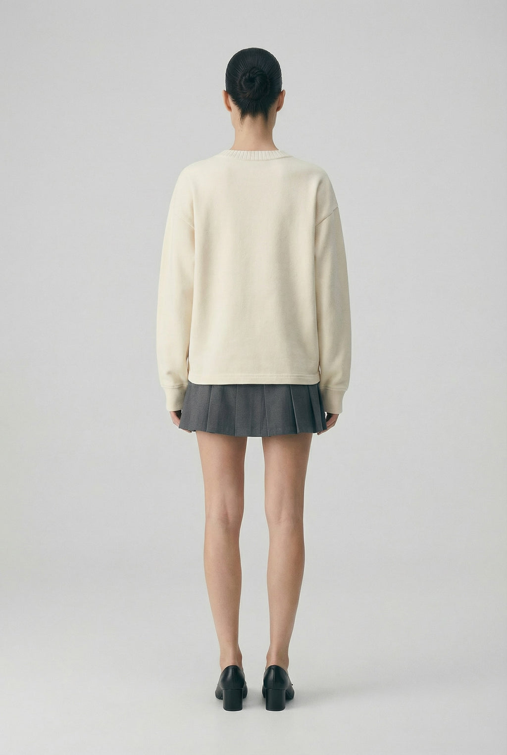 Club Shiba Inu Knitted Round Neck Oversize Sweatshirt - Black & Tan Shiba