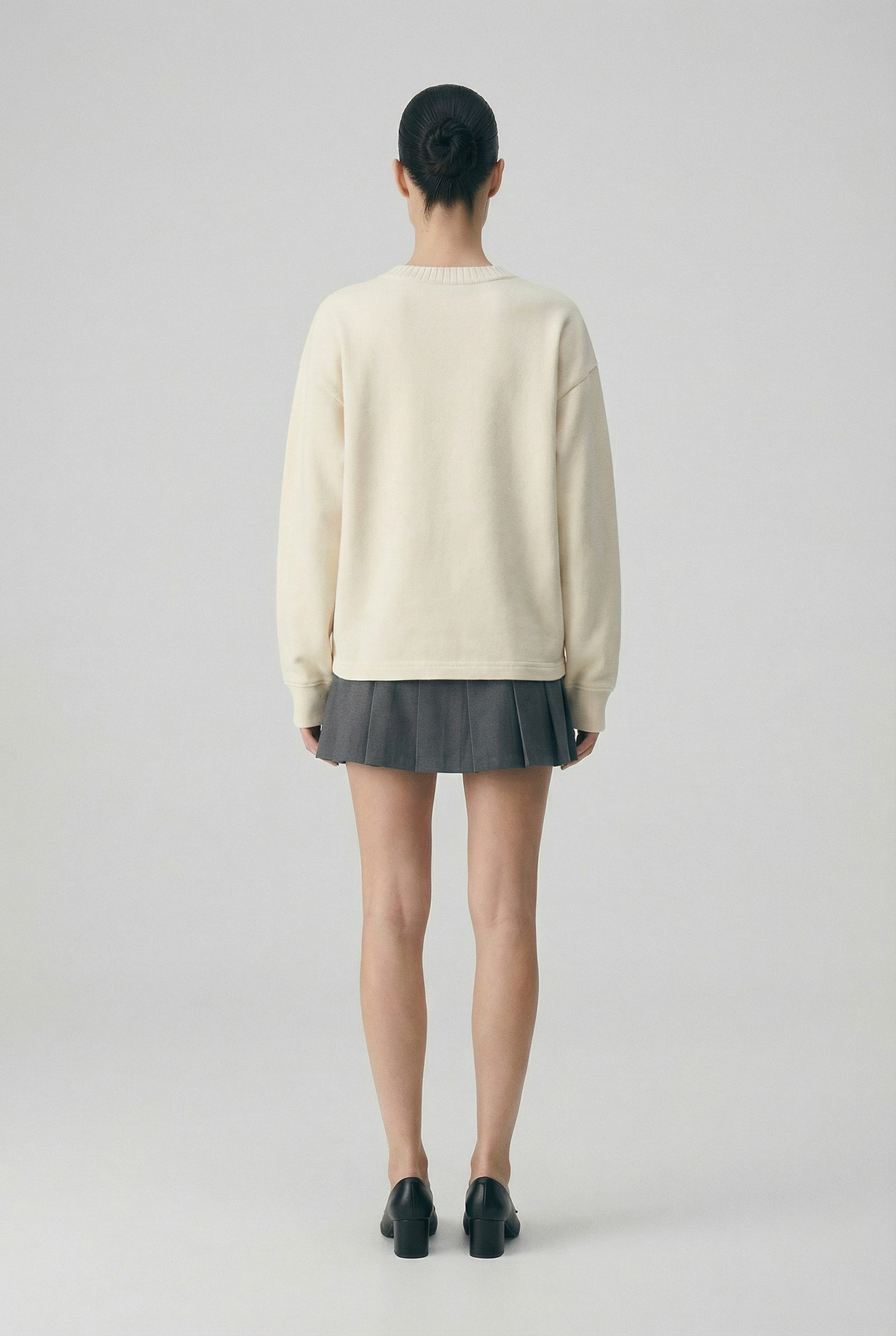 Club Shiba Inu Knitted Round Neck Oversize Sweatshirt - Black & Tan Shiba