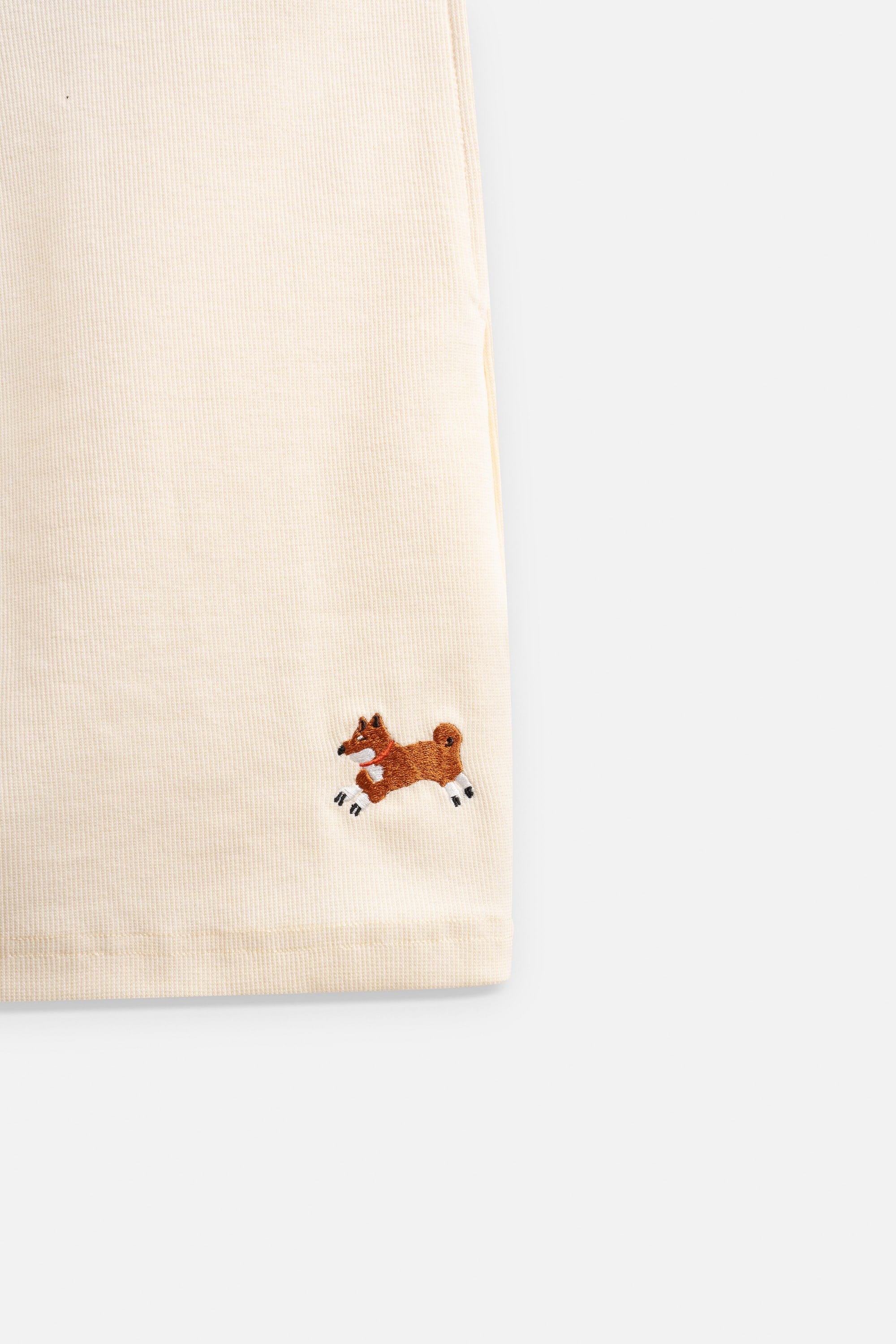 Club Shiba Embroidered 6-Inch Corduroy Short - Sandshell Beige