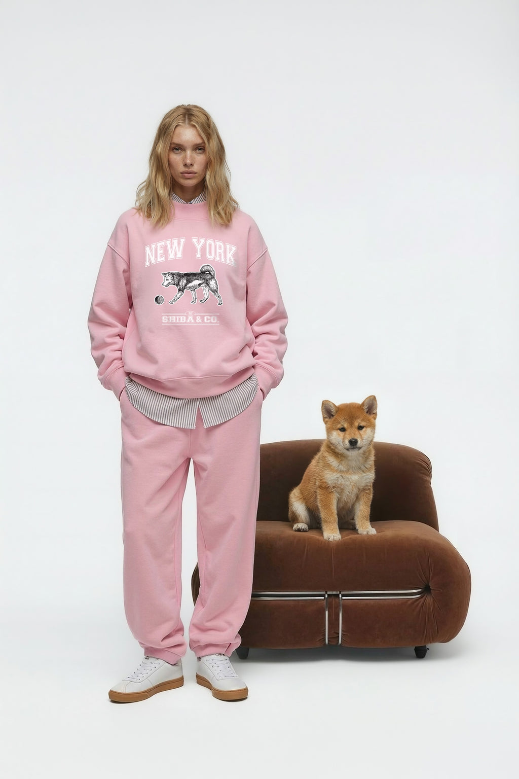 Womens Classic New York Shiba Inu Crew Neck Fleece Sweatshirt